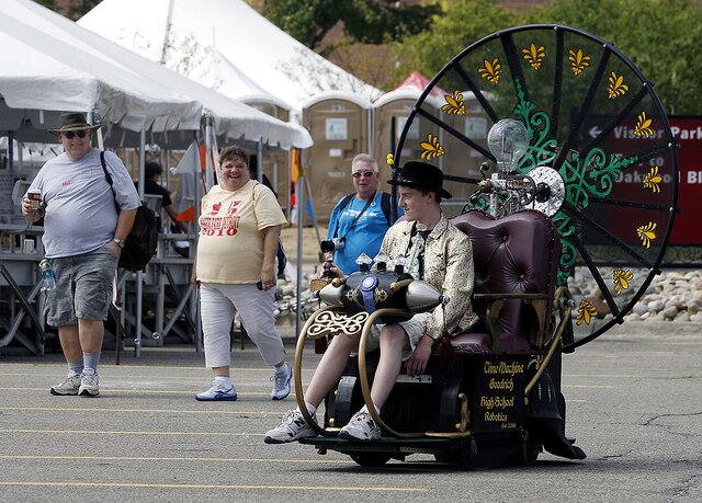 maker-faire-detroit-2012